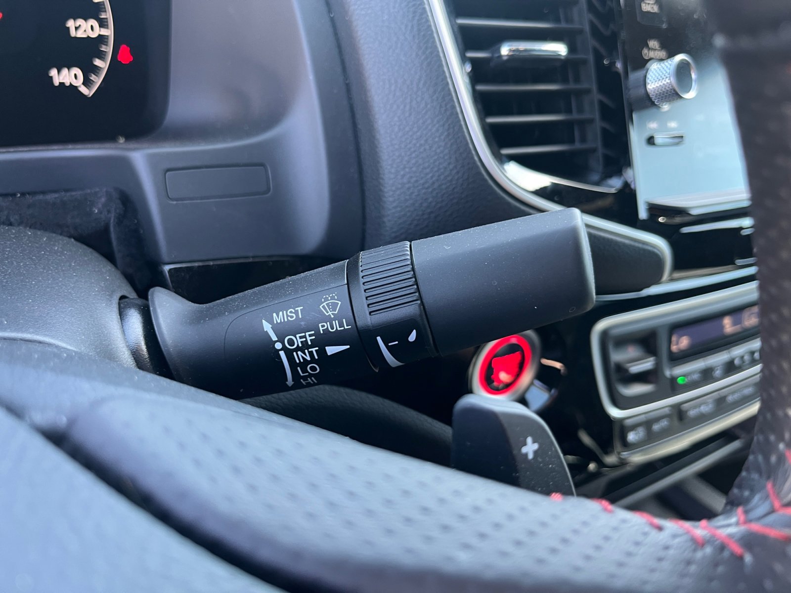 Used 2025 Honda Ridgeline Black Edition image 11