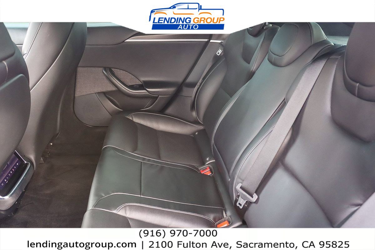 Used 2021 Tesla Model S Plaid image 14