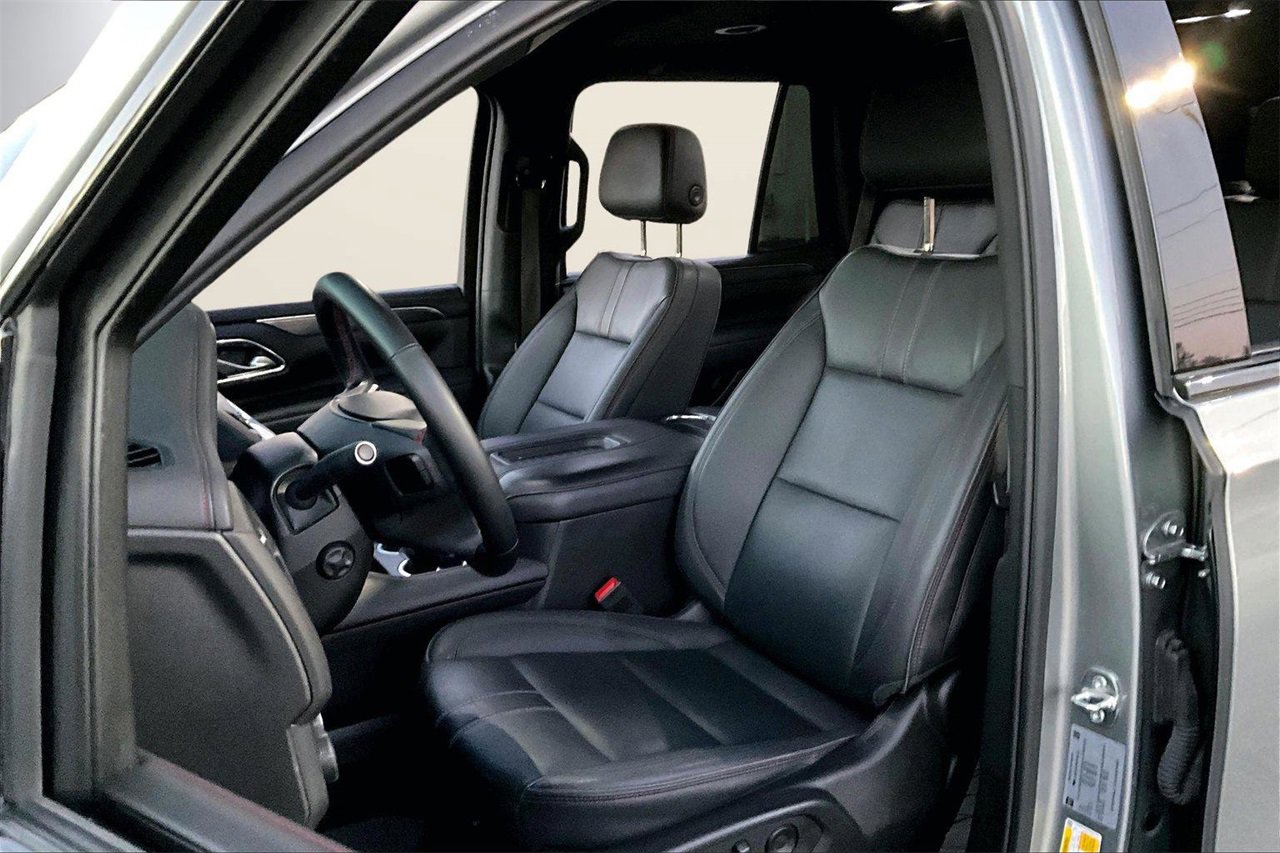 Used 2023 Chevrolet Tahoe RST w/ Luxury Package image 20