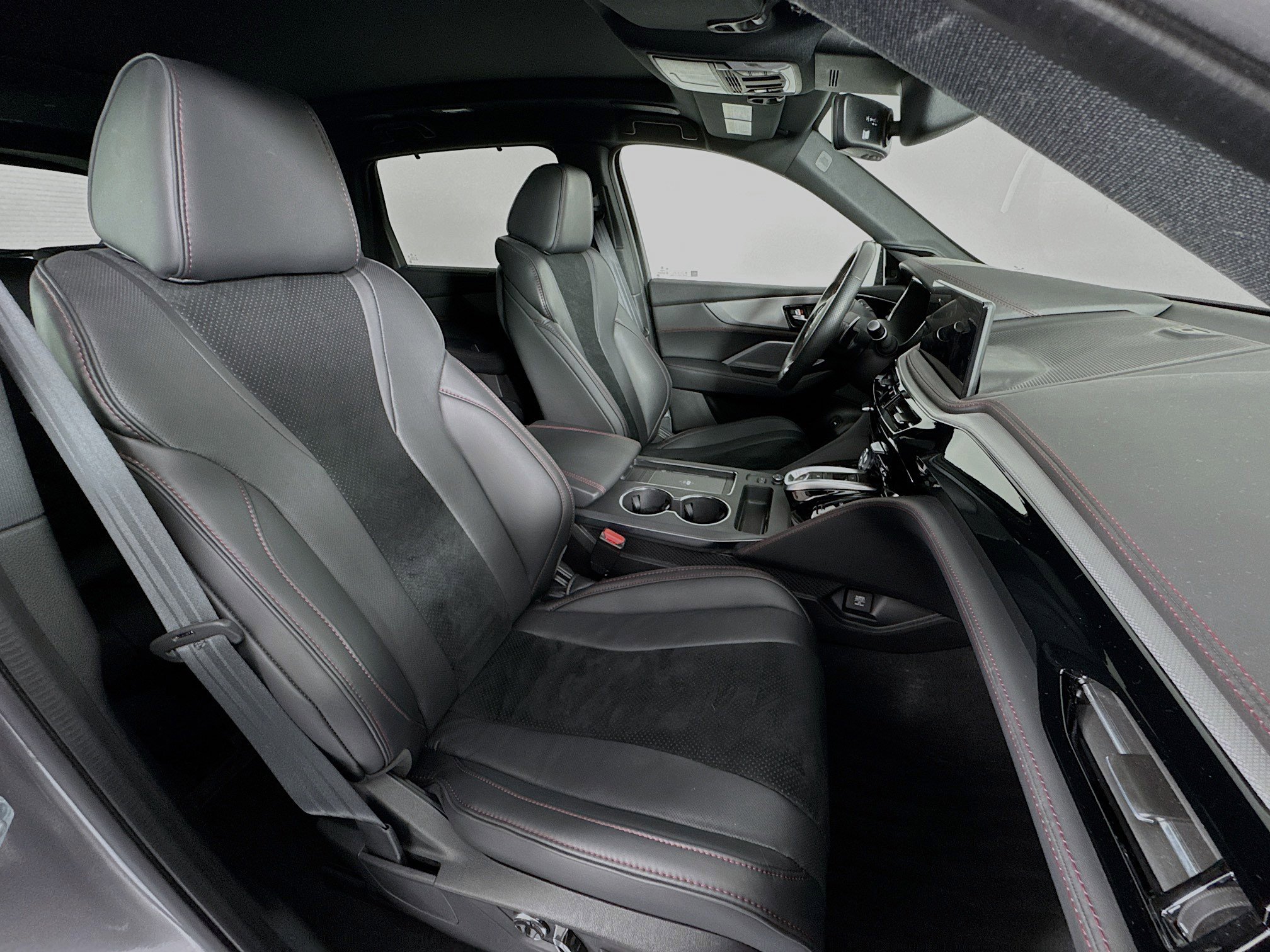 Used 2025 Acura MDX A-Spec image 29