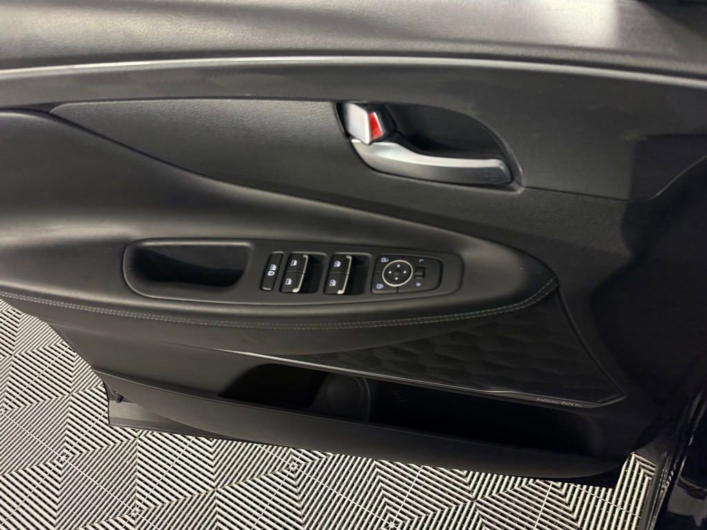 Used 2023 Hyundai Santa Fe SEL Premium image 28