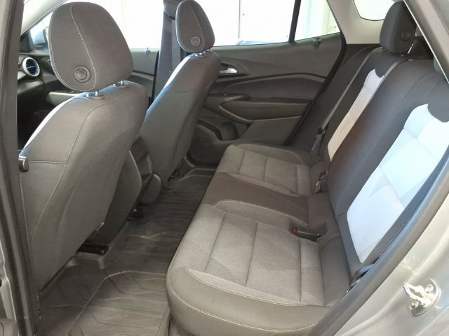 Certified 2024 Chevrolet Trax LS w/ LS Convenience Package FWD image 12