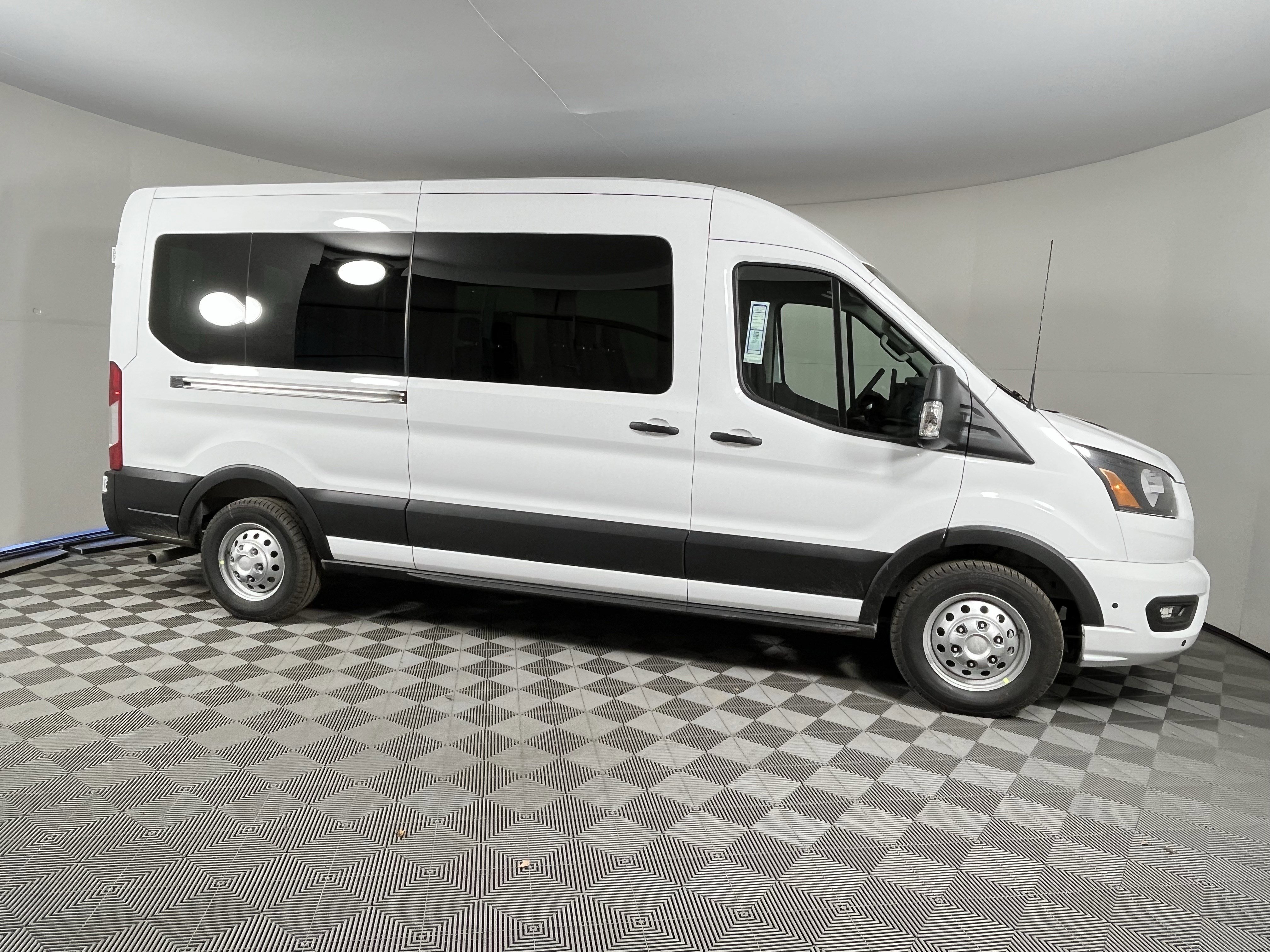 New 2025 Ford Transit 350 XLT AWD/4WD image 6