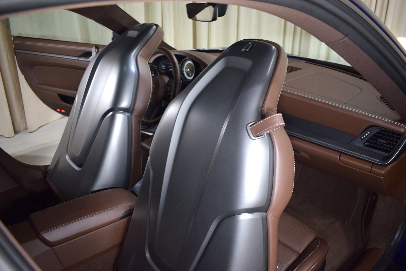 Used 2023 Porsche 911 Carrera S w/ Sport Package image 20