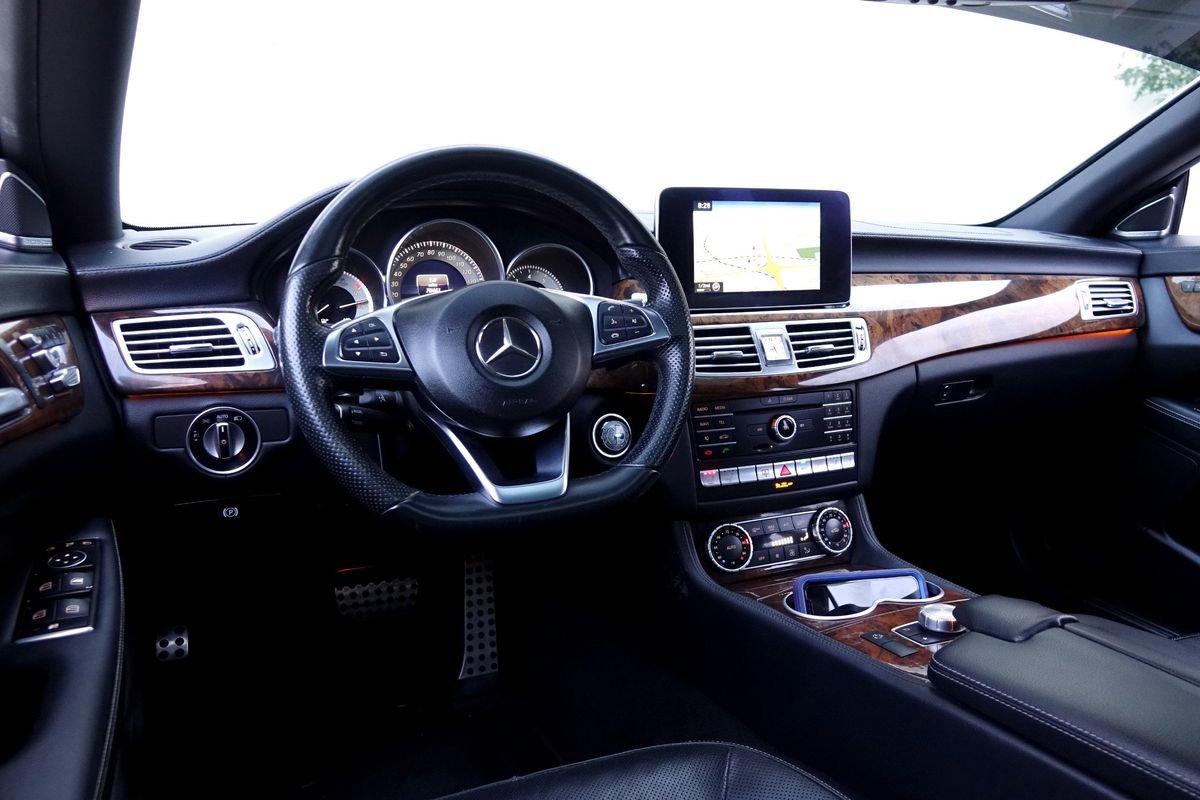 Used 2015 Mercedes-Benz CLS 400 image 5