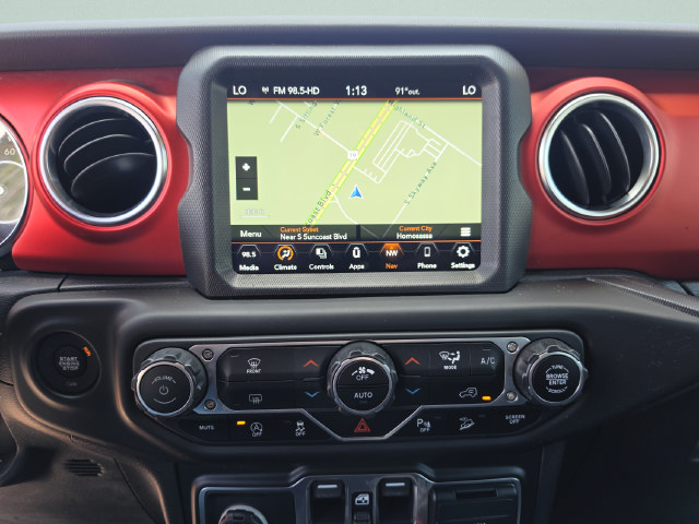 Used 2021 Jeep Wrangler Unlimited Rubicon AWD/4WD image 26