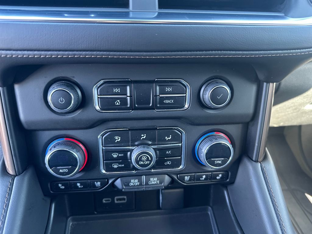 Used 2023 Chevrolet Tahoe High Country w/ Premium Package image 18