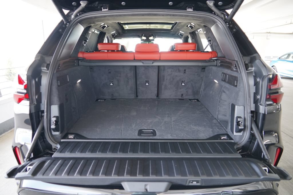 New 2026 BMW X5 M Competition w/ Executive Package AWD/4WD image 19
