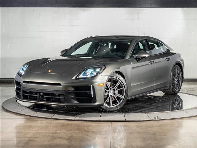 New 2026 Porsche Panamera