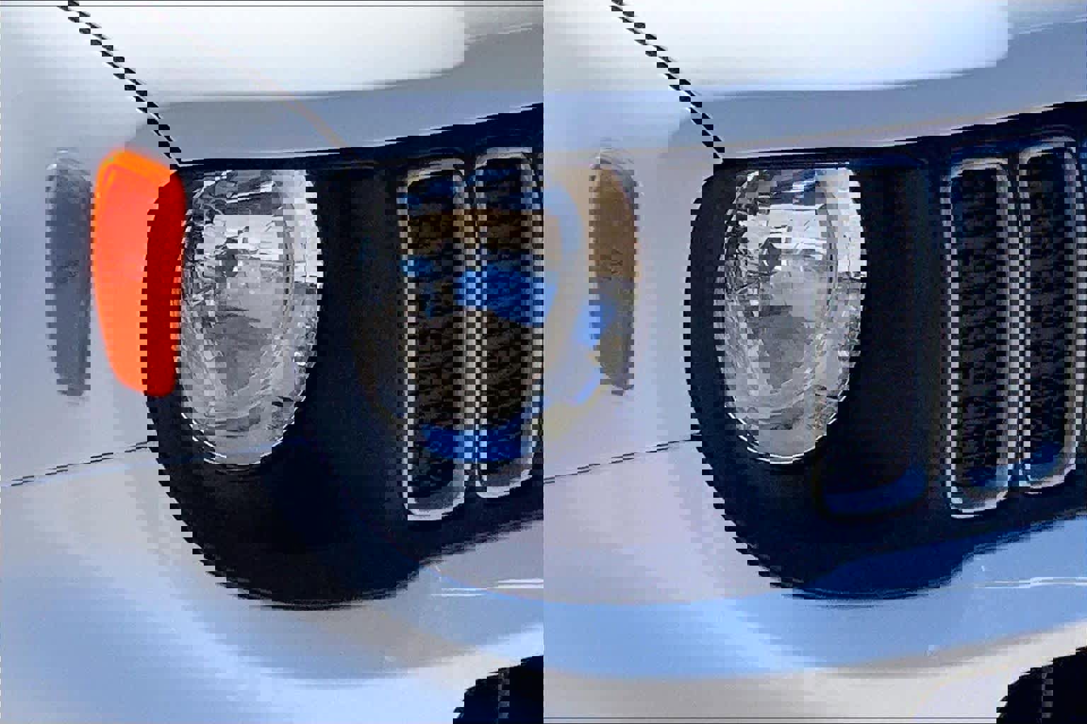 Used 2023 Jeep Renegade Latitude image 26