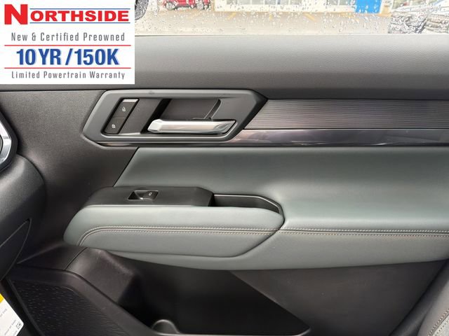 New 2026 GMC Terrain AT4 w/ LPO, Floor Liner Package image 24
