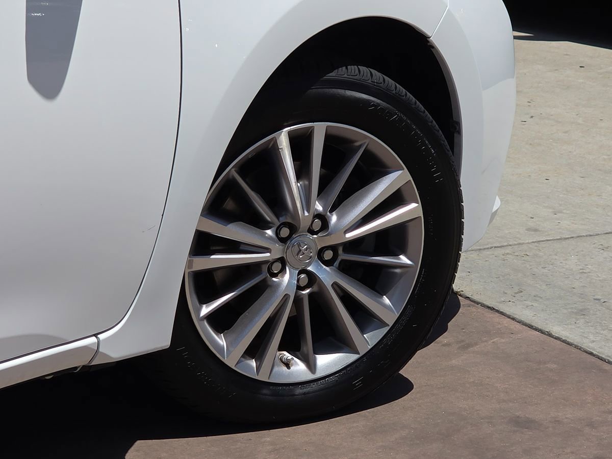 Used 2014 Toyota Corolla LE w/ Protection Package FWD image 13