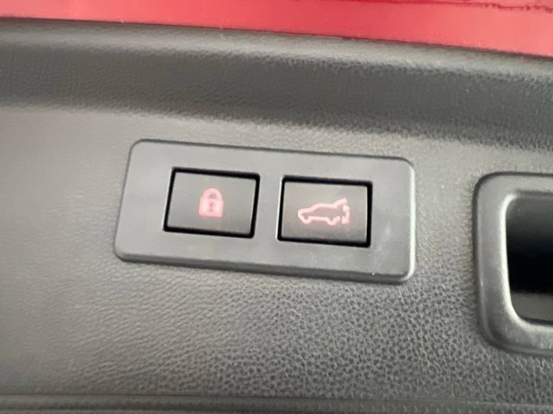 Used 2019 Subaru Forester Premium AWD/4WD image 9
