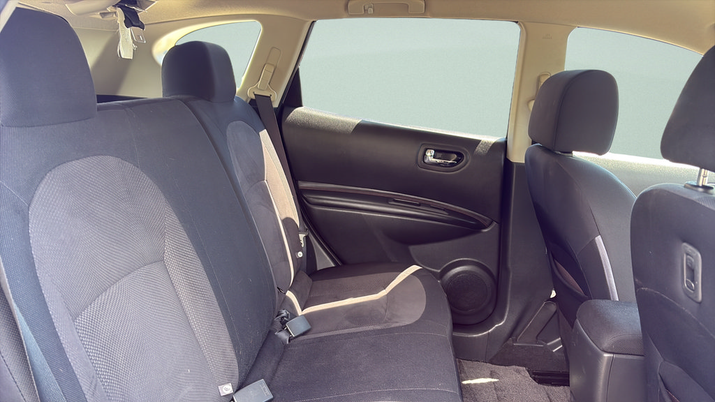 Used 2011 Nissan Rogue S AWD/4WD image 19
