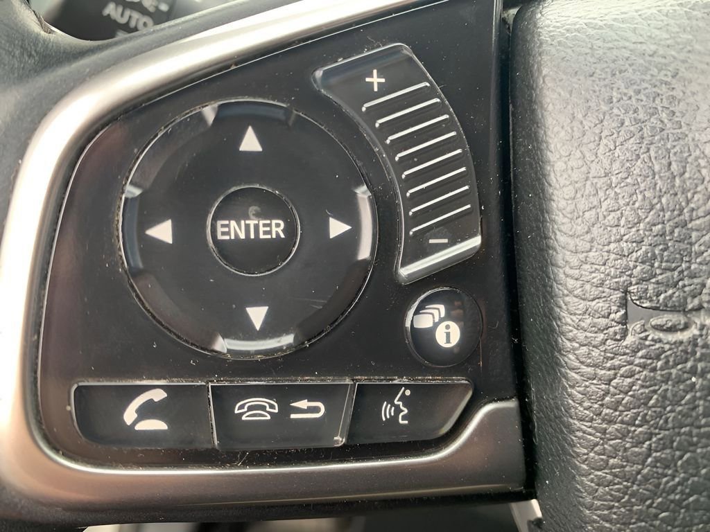 Used 2018 Honda CR-V Touring image 26