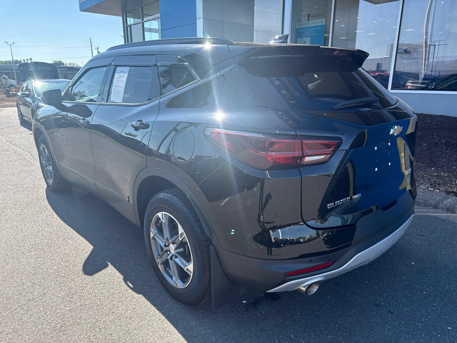 Used 2025 Chevrolet Blazer LT AWD/4WD image 8