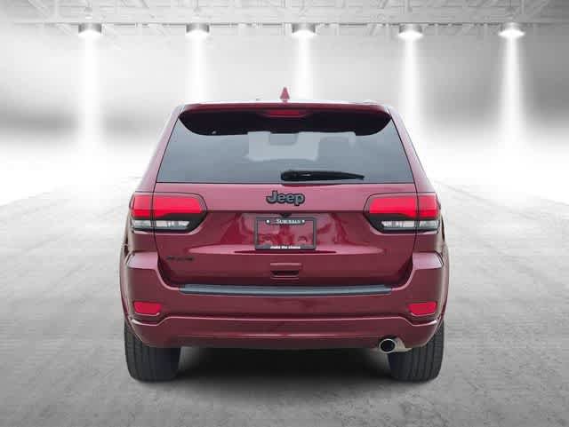 Certified 2022 Jeep Grand Cherokee Laredo X AWD/4WD image 7