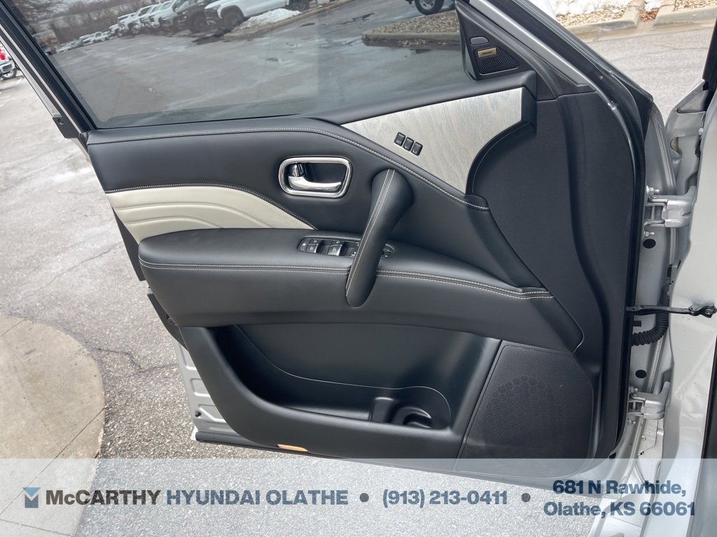 Used 2019 INFINITI QX80 Limited image 28