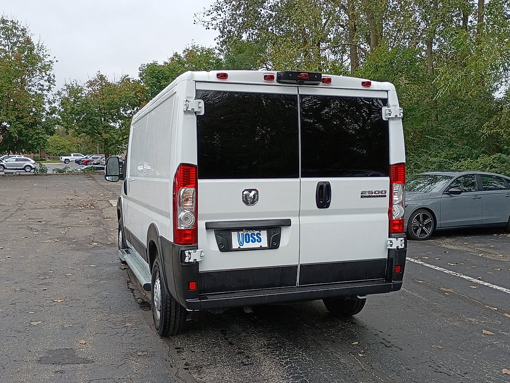 Used 2025 RAM ProMaster 2500 w/ U-Haul Equipment Group FWD image 6