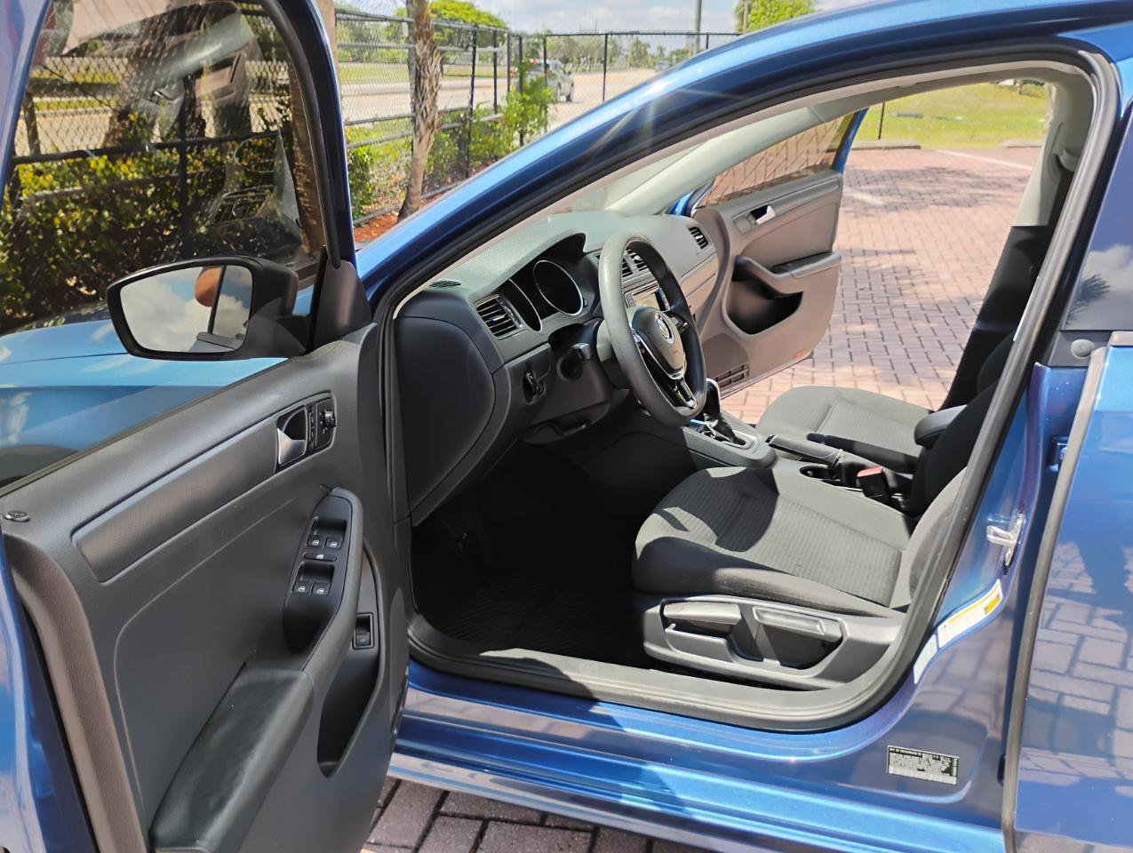 Used 2016 Volkswagen Jetta S FWD image 25