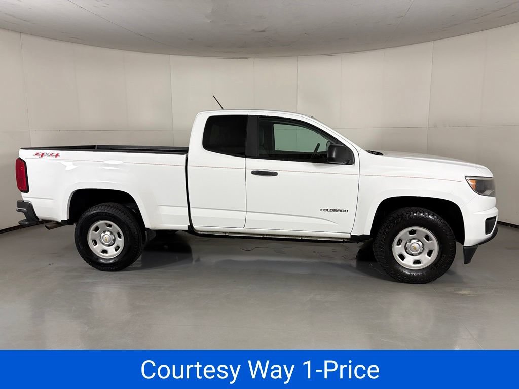 Used 2018 Chevrolet Colorado W/T w/ WT Convenience Package AWD/4WD image 12