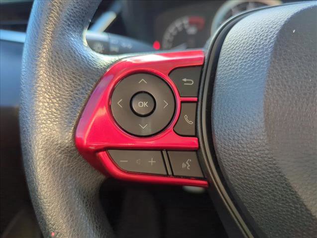 Used 2021 Toyota Corolla LE image 13