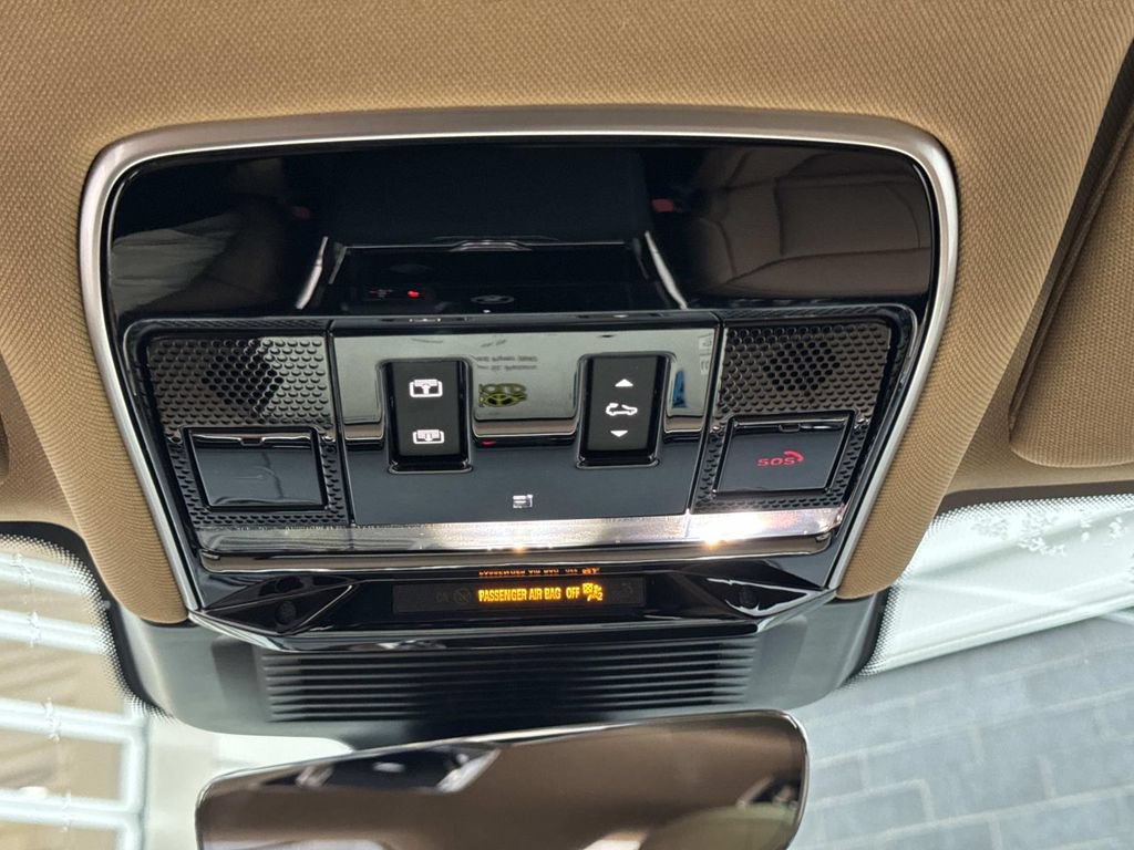 New 2026 Land Rover Range Rover Sport Dynamic SE AWD/4WD image 24