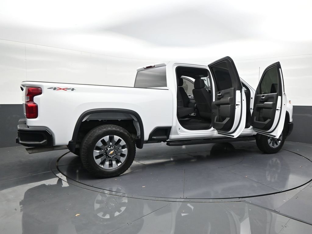 Used 2025 Chevrolet Silverado 2500 Custom w/ Custom Value Package AWD/4WD image 29