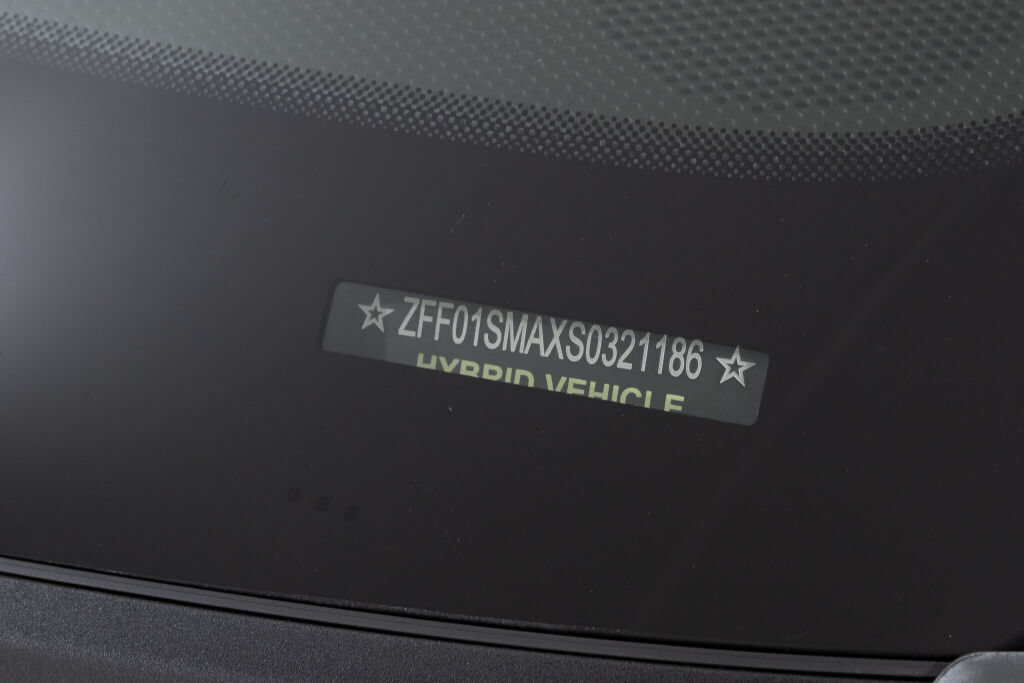 Used 2025 Ferrari 296 GTS RWD image 26