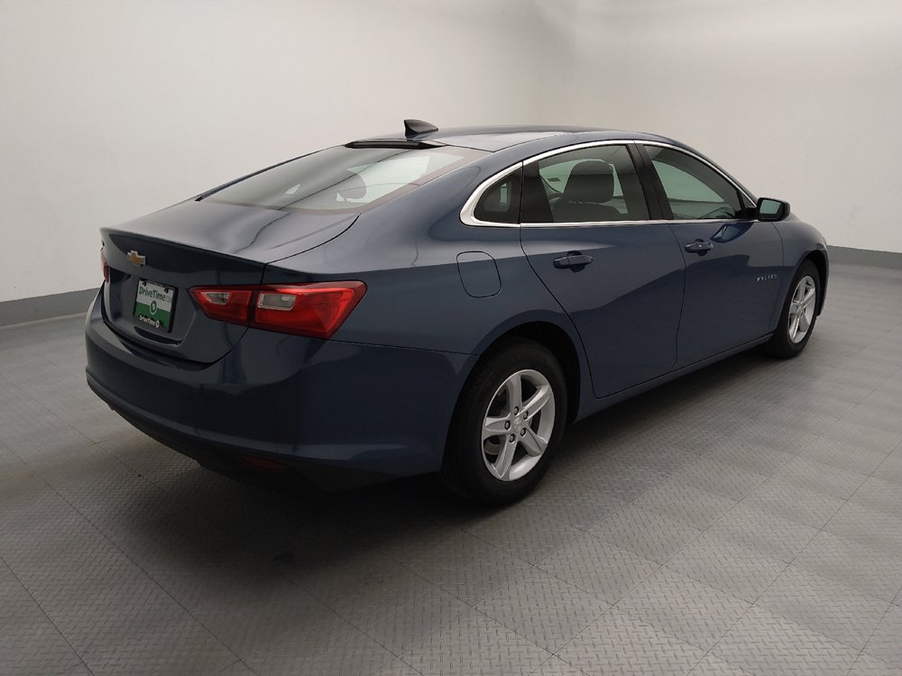 Used 2025 Chevrolet Malibu LS w/ LPO, Floor Liner Package FWD image 10
