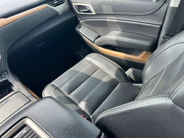 Used 2020 GMC Yukon XL Denali w/ Open Road Package AWD/4WD image 13