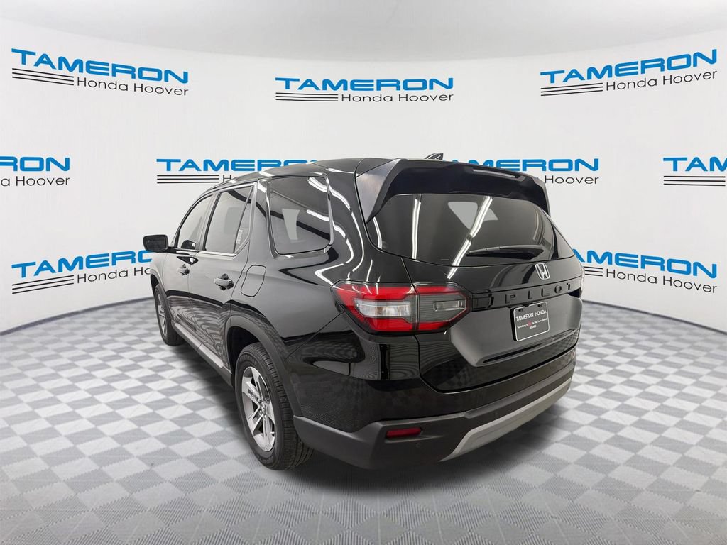 Used 2023 Honda Pilot EX-L image 3
