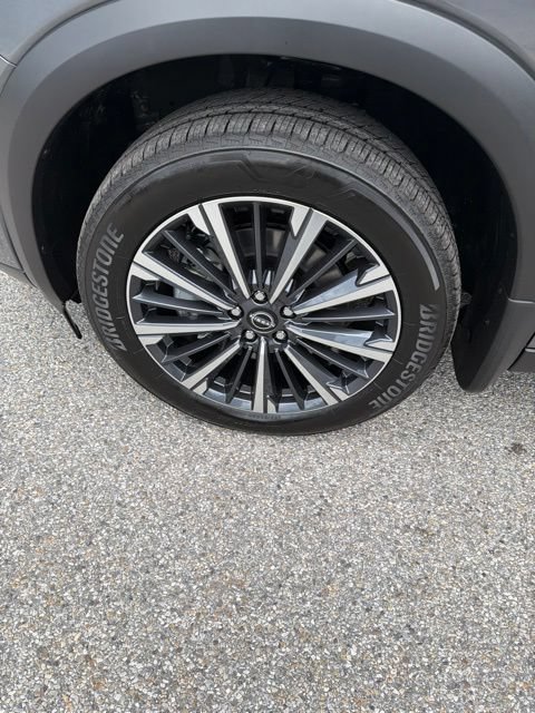 New 2026 Nissan Pathfinder Platinum AWD/4WD image 10