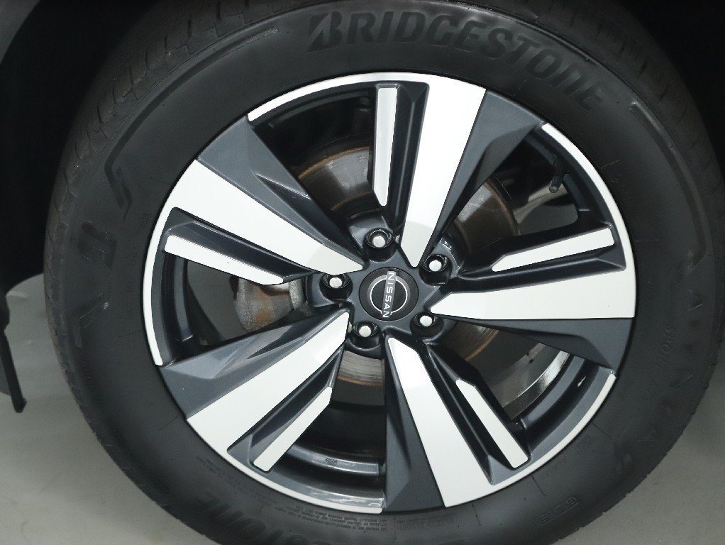 Certified 2023 Nissan Rogue SL w/ SL Premium Package AWD/4WD image 40