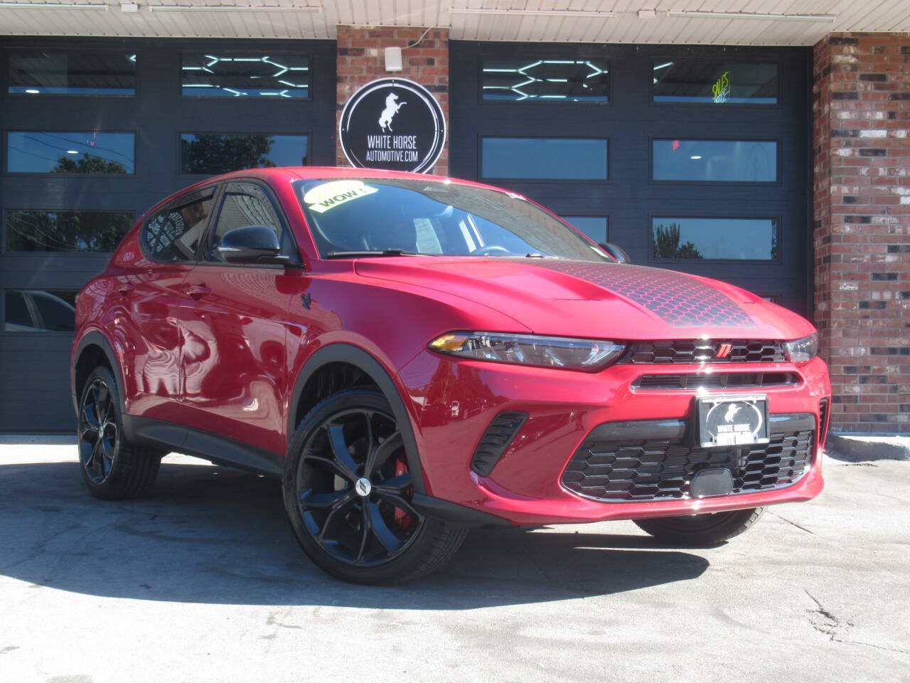 Used 2024 Dodge Hornet GT AWD/4WD image 2