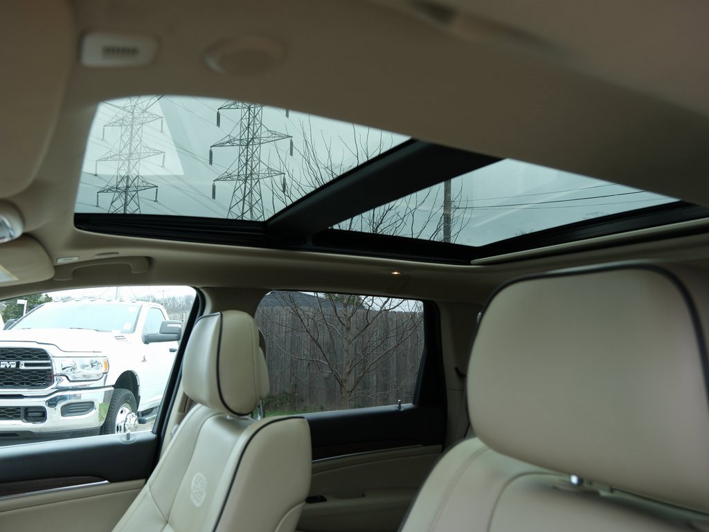 Used 2021 Jeep Grand Cherokee Overland image 17