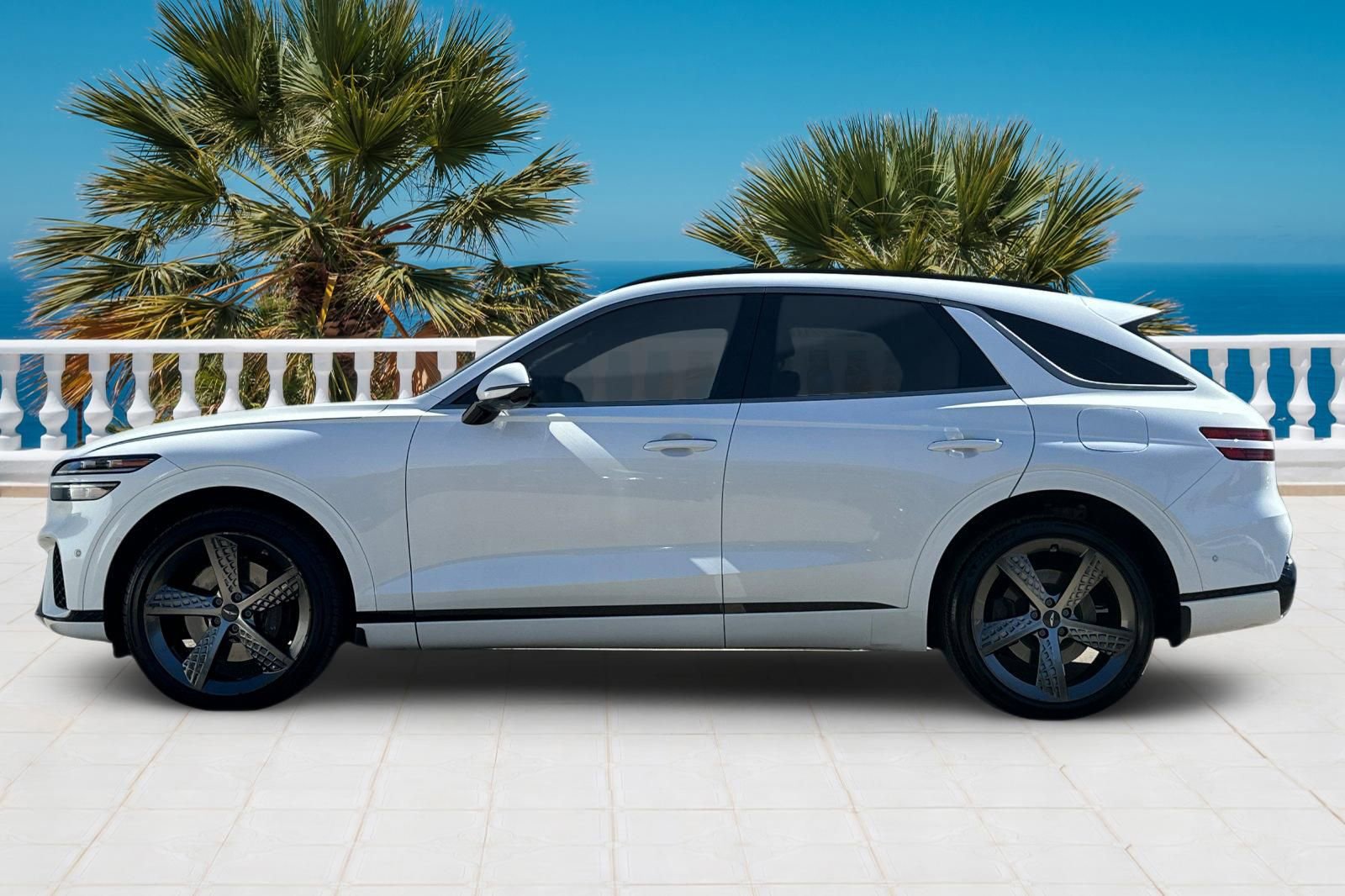 Used 2023 Genesis GV70 3.5T Sport w/ Sport Prestige Package image 8