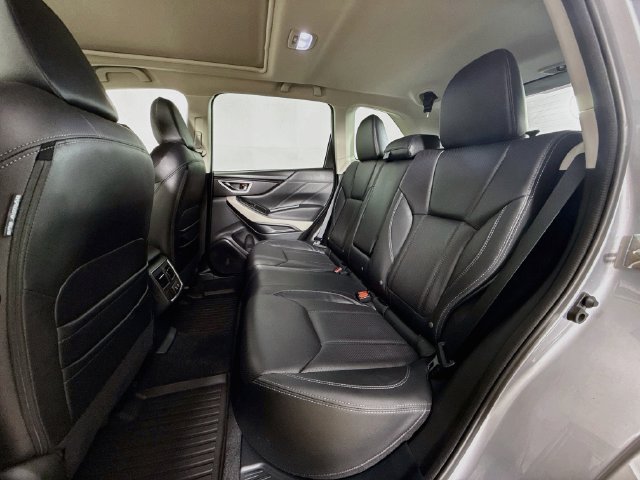 Used 2023 Subaru Forester Limited AWD/4WD image 28