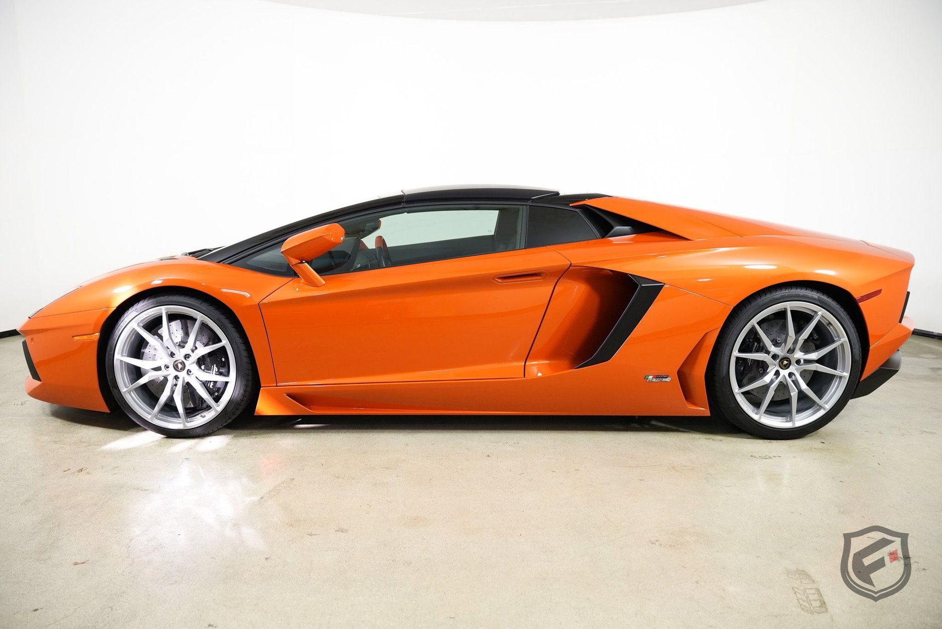 Used 2014 Lamborghini Aventador LP 700-4 image 6