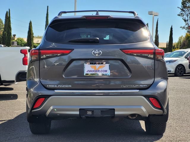 Used 2021 Toyota Highlander Platinum AWD/4WD image 7