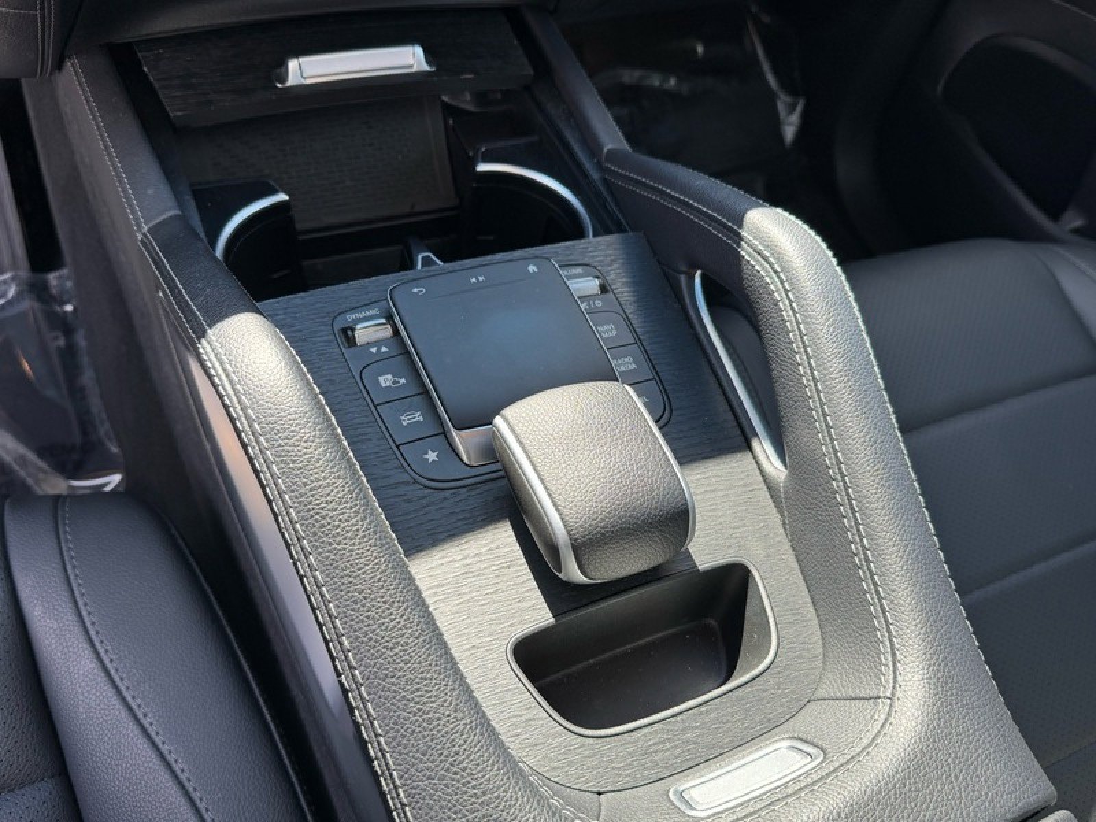 Certified 2023 Mercedes-Benz GLE 350 4MATIC w/ Premium Package image 15