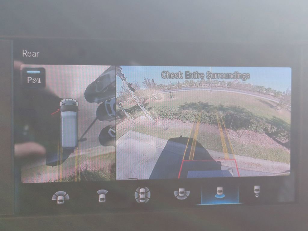 Used 2024 Mercedes-Benz Sprinter 144 Cargo image 20