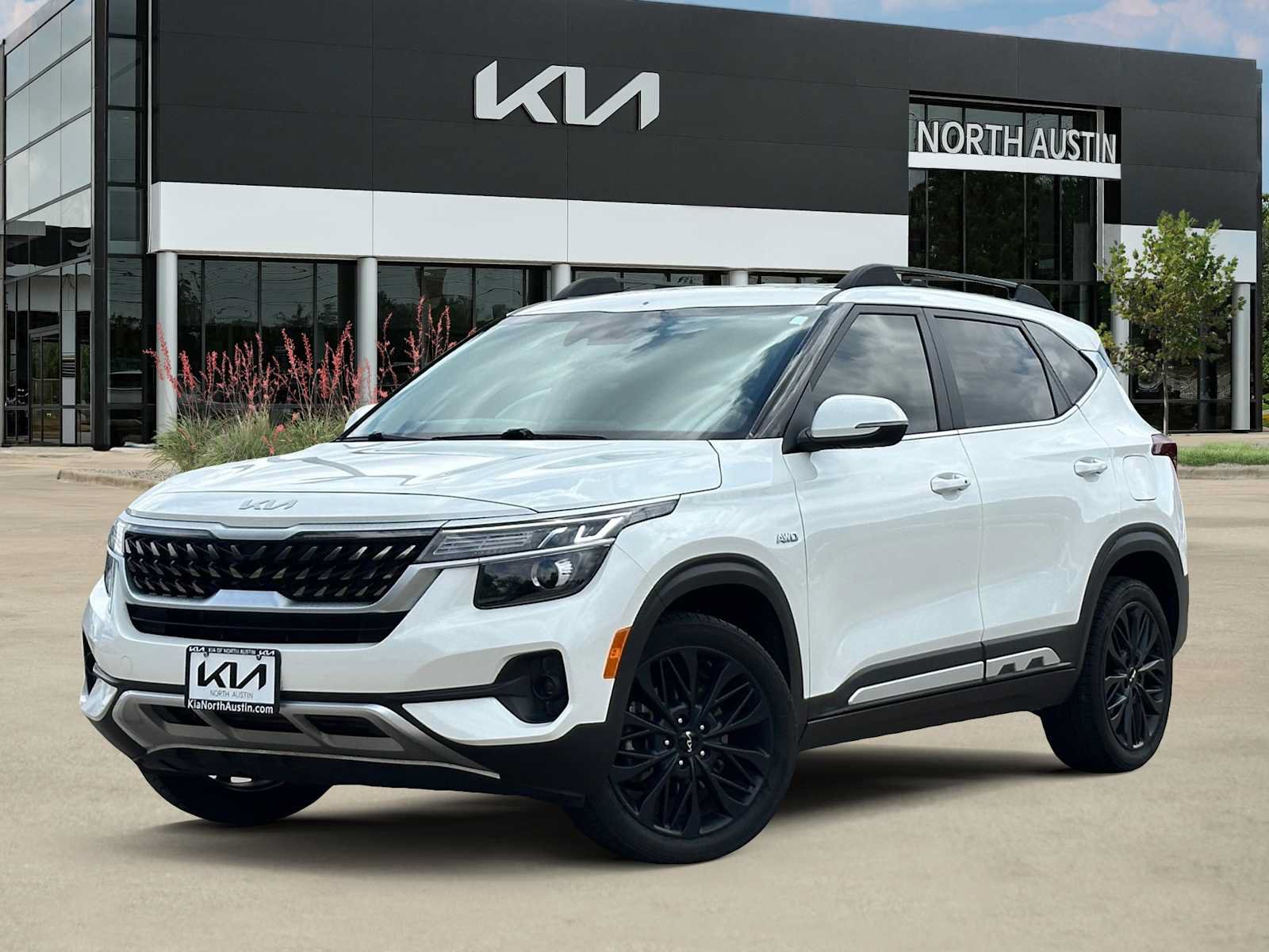 Certified 2022 Kia Seltos Nightfall Edition