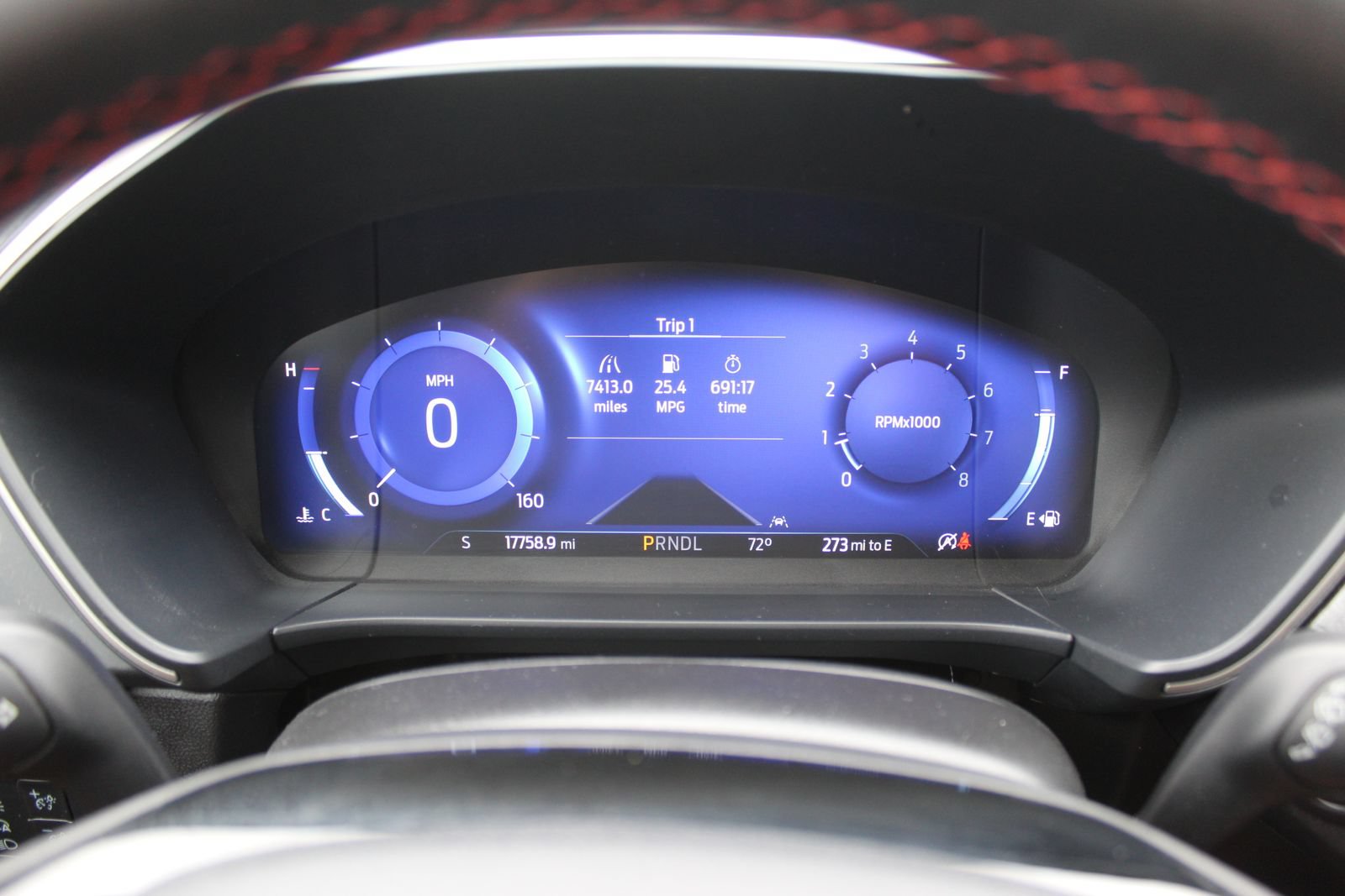 Used 2022 Ford Escape SEL w/ SEL Stealth AWD Package image 28