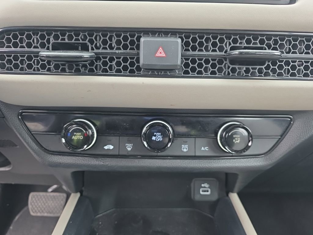 Certified 2023 Honda HR-V LX image 17