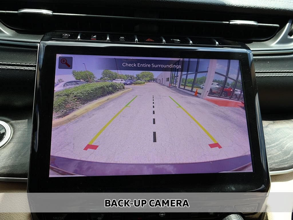 Used 2022 Jeep Grand Cherokee L Limited AWD/4WD image 8
