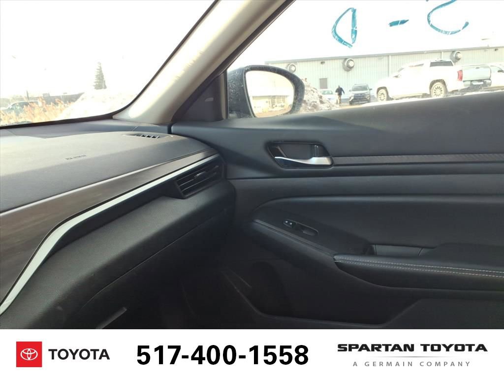 Used 2024 Nissan Altima 2.5 SV image 22