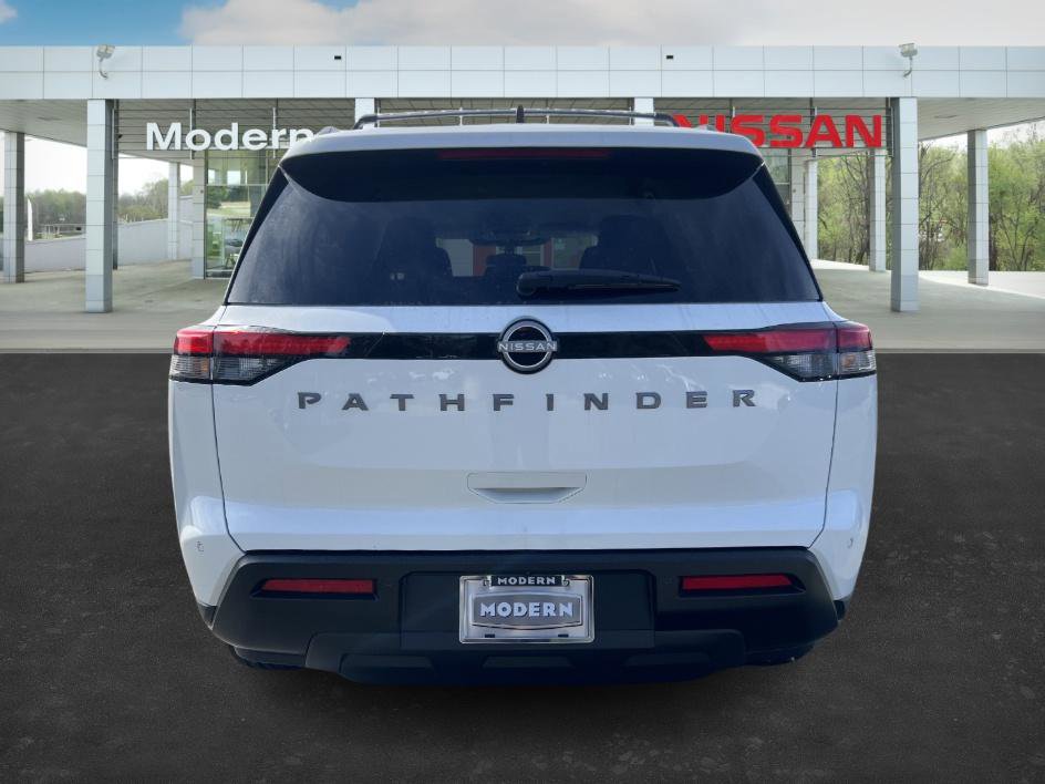 New 2026 Nissan Pathfinder SV image 2