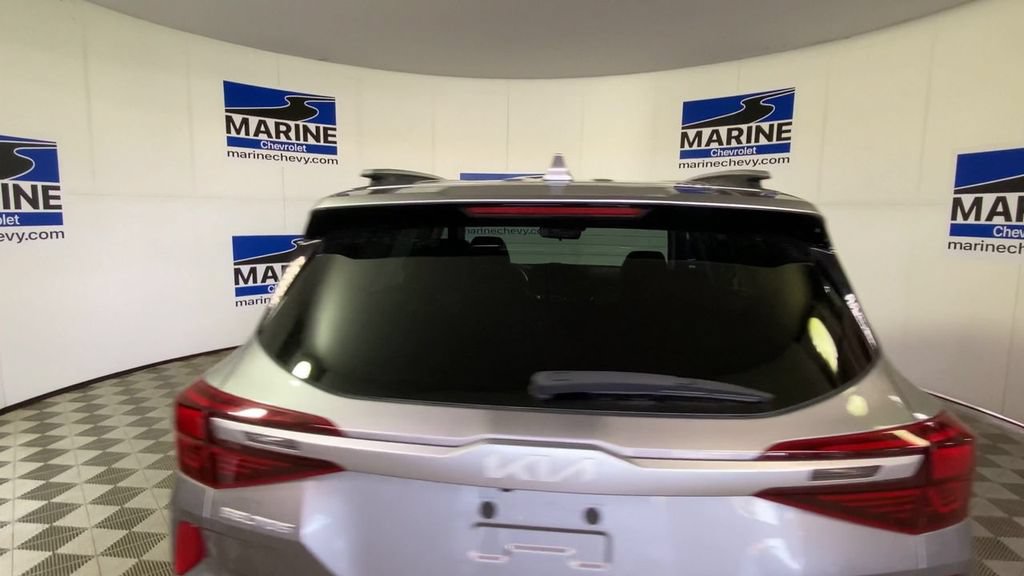 Used 2022 Kia Seltos S FWD image 9
