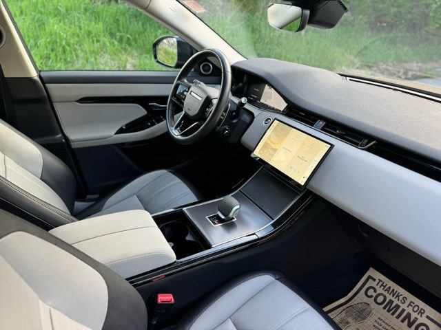 Certified 2024 Land Rover Range Rover Evoque Dynamic SE AWD/4WD image 16